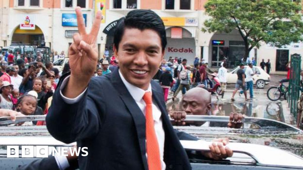 Madagascar arrests generals over plot to kill President Rajoelina