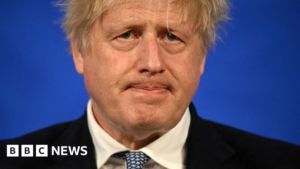 Boris Johnson missed chance to improve ministerial standards, watchdog says
