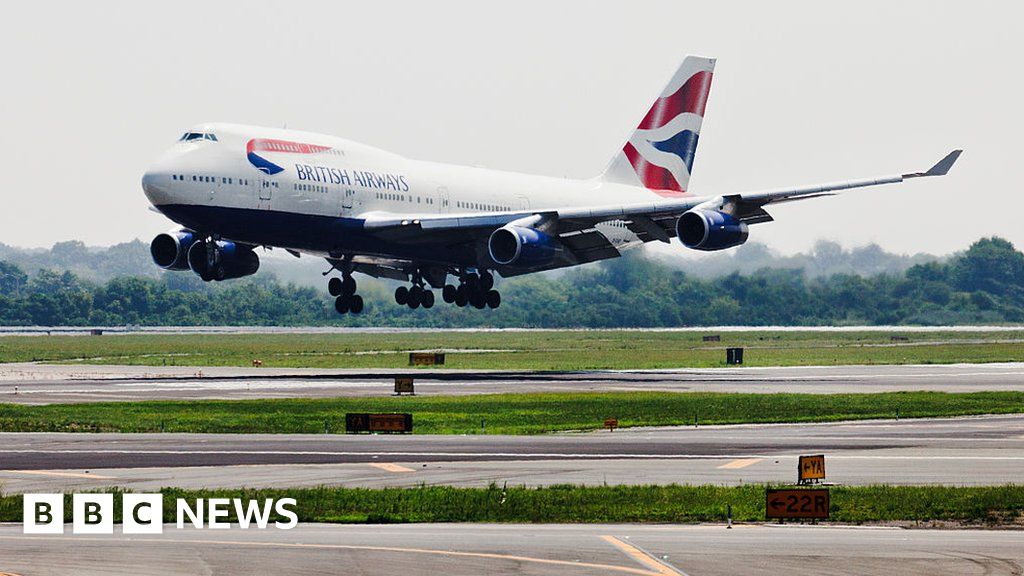 British Airways: Flights leaving US on ground due to technical problems – BBC