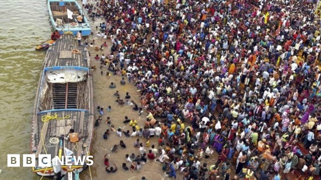 Dozens Die In India Pilgrim Stampede Bbc News