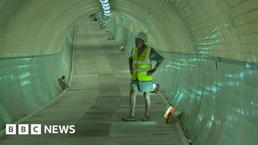 Tunnel worker returns for the first time since the 1951 BBC News