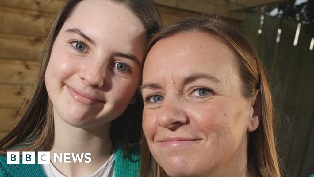 Defibrillator Mum Wants Devices Registered After Cardiac Arrest Bbc News