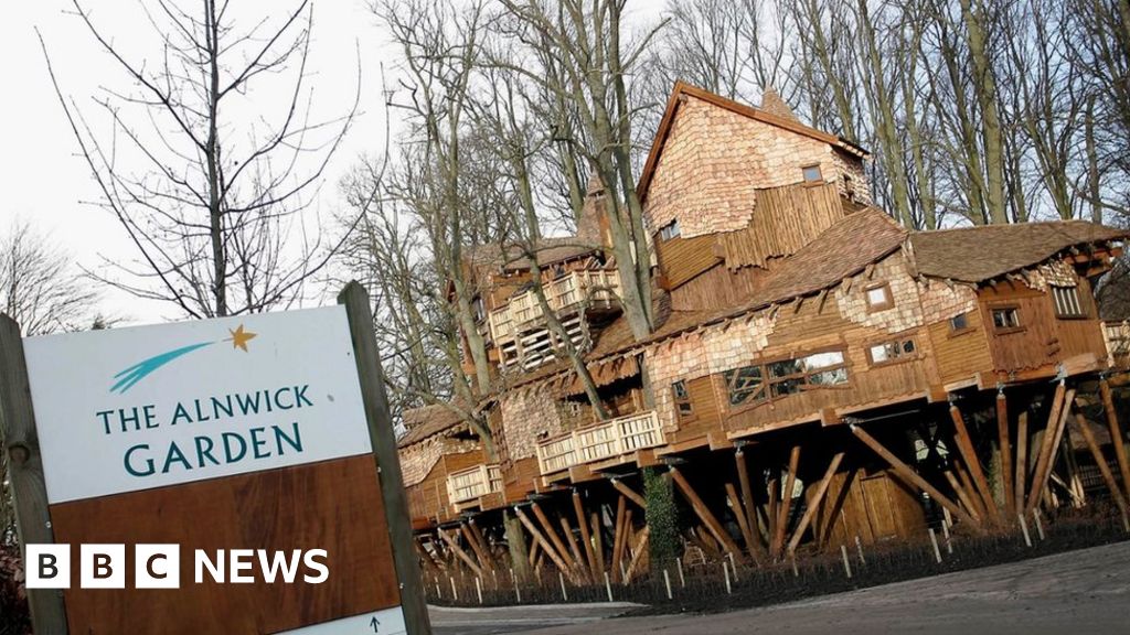 Alnwick Garden S 8 5m Council Loan Suspended Bbc News