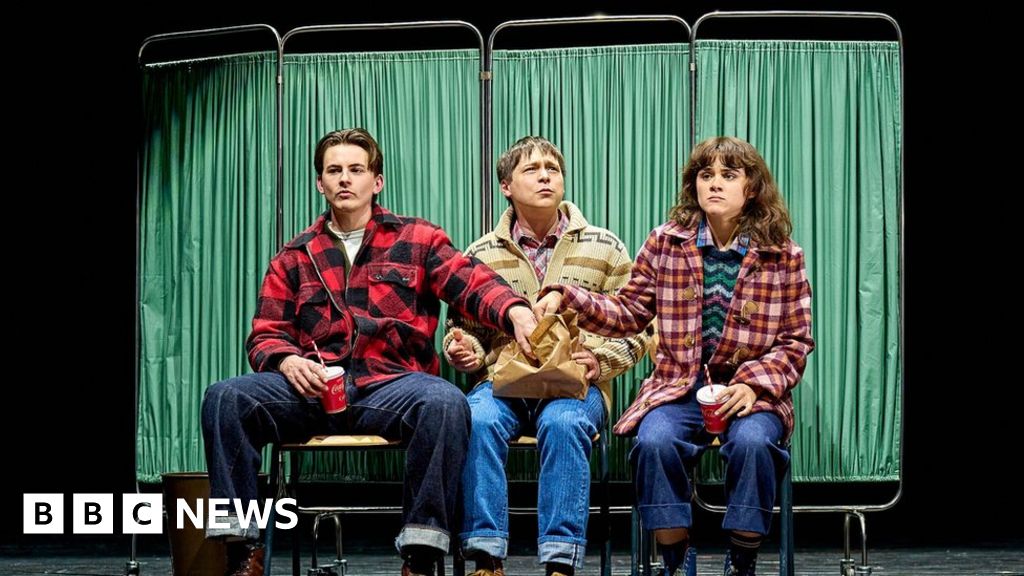 Stranger Things: The First Shadow - critics call prequel play 'breathtaking