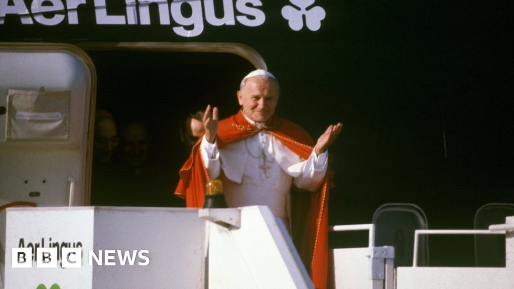 Pope's Ireland visit John Pauls reflect on their name BBC News