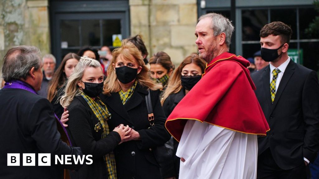 Cathedral funeral for Cornish comedian Jethro