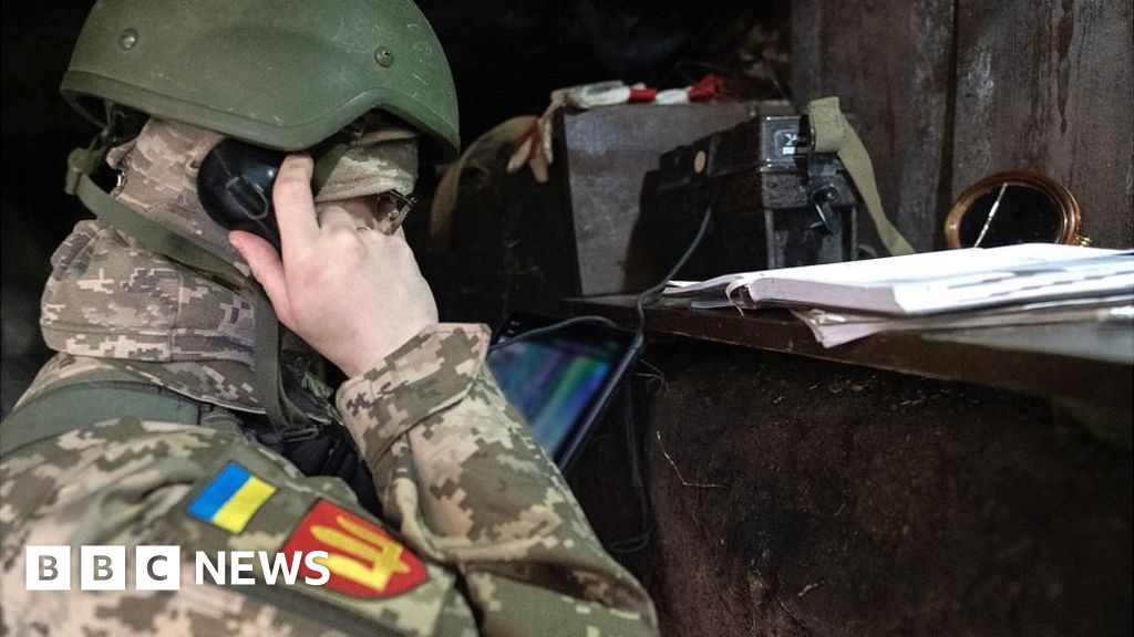 Ukraine war: How old tech is helping Ukraine avoid detection