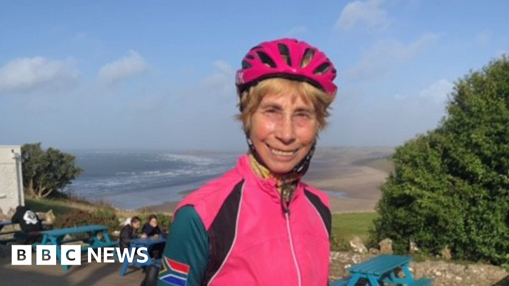 Swansea Work begins to improve dangerous beach cycle path BBC News