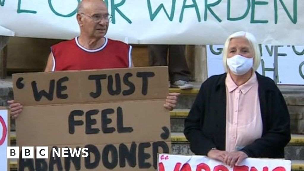 Swindon sheltered housing residents call for return of fulltime warden