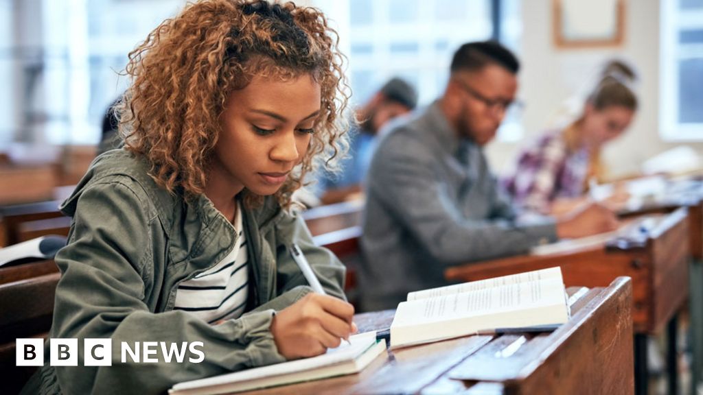 GCSEs and A-level exams in 2022 will be graded more generously - BBC News