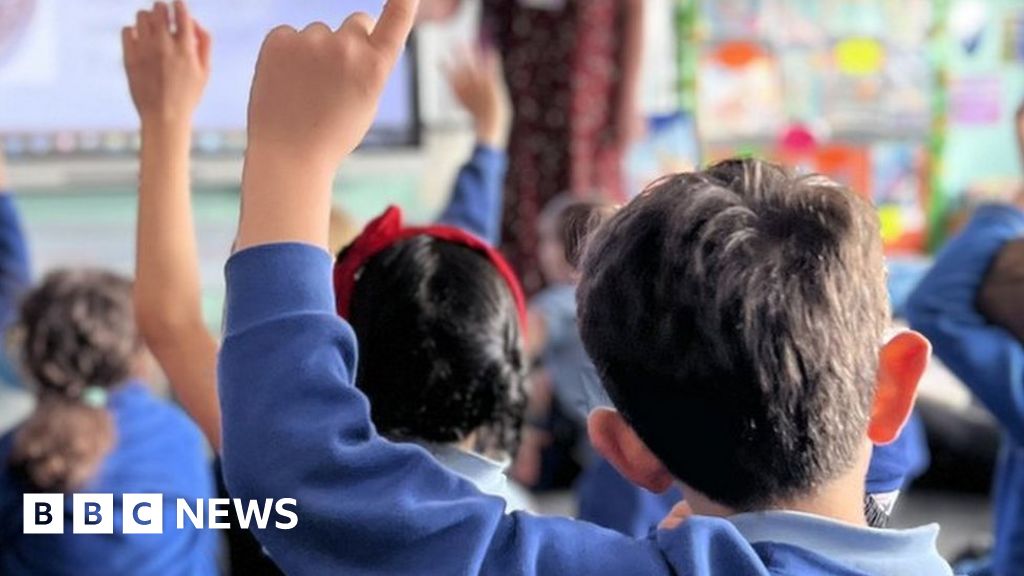 School set to take Ofsted to court over inspection