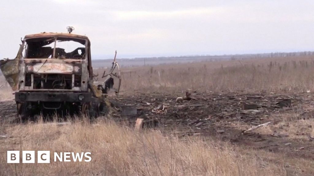 Ukraine conflict: Putin's nuclear alert a distraction attempt, UK says