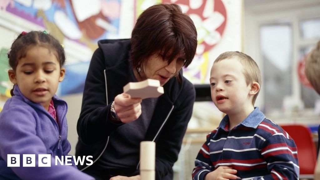 Liam Fox: MP's law on Down's syndrome care needs moves step closer ...