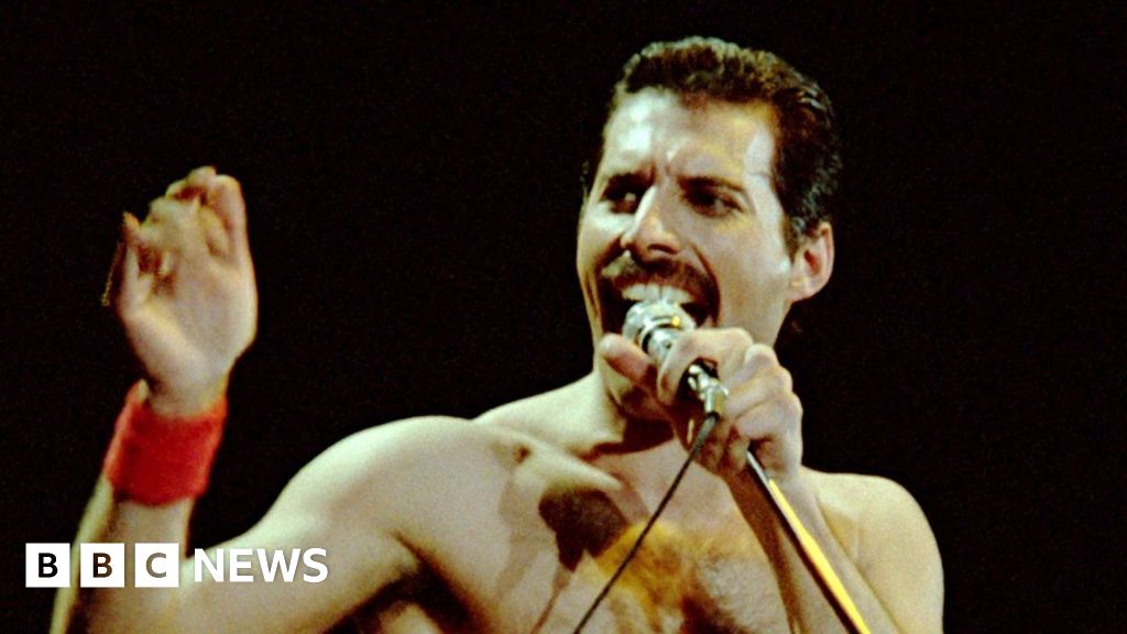 Queen premiere previously unheard Freddie Mercury song Face It Alone