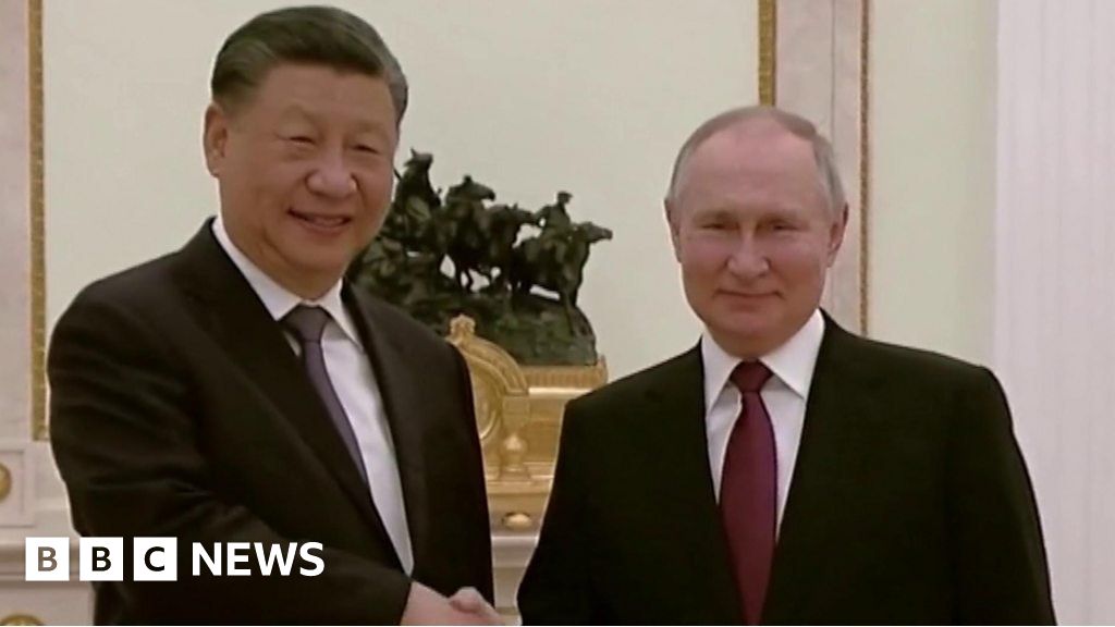 The ‘dear’ friendship of Xi and Putin… in 62 seconds