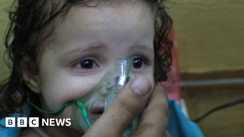 Syria conflict Footage shows 'chlorine attack' aftermath BBC News