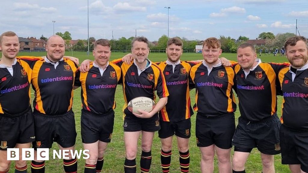 Dad plays with seven sons in final Heaton Moor rugby match