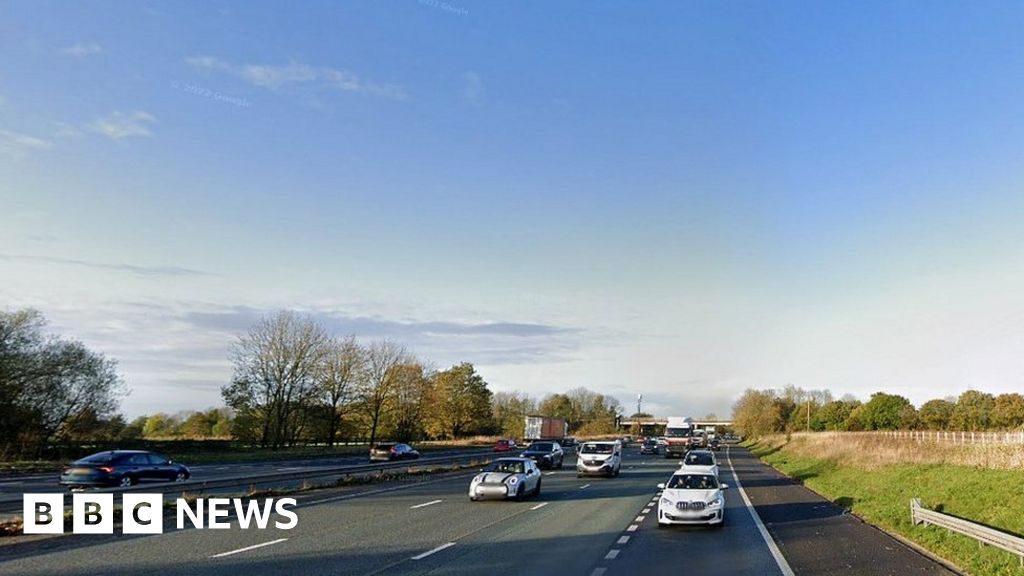 Man killed in midnight collision on M62 near Rainhill BBC News