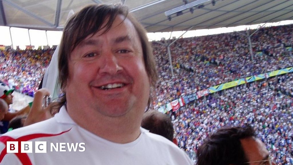 World Cup 2018 Is Paul Dubberley England's biggest fan? BBC News