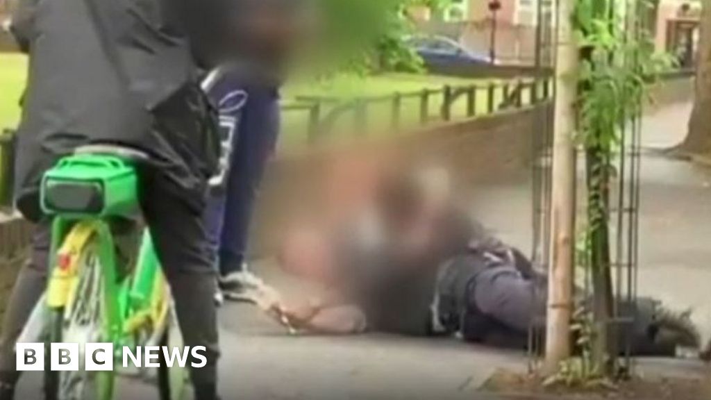 Hackney Police Attack Boy 13 Sentenced Bbc News 4134