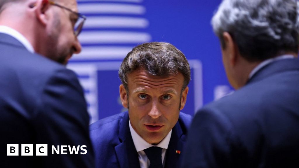 Ukraine round-up: EU struggles to resolve oil row as French journalist killed