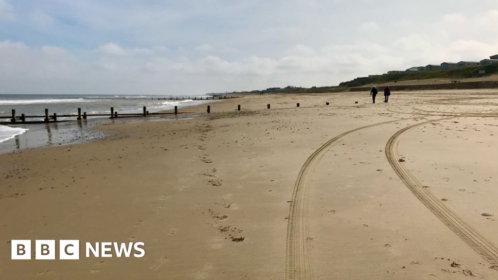 Norfolk sand: Has a colossal experiment worked? photograph