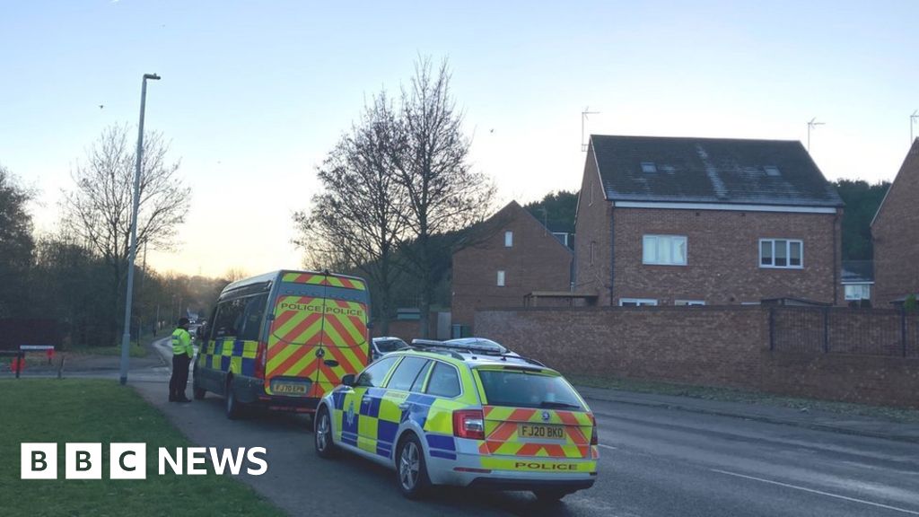 Man arrested over fatal Ollerton hitandrun crash
