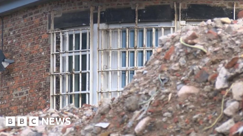 Northallerton prison dig for 'largest' treadmill BBC News
