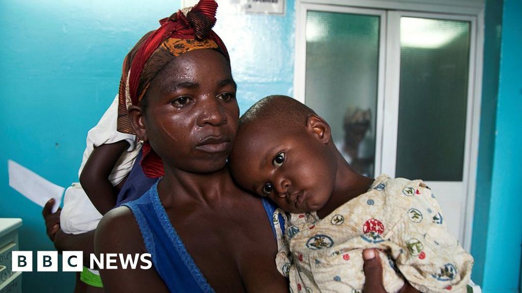 Yellow fever vaccine UN backs lower doses amid shortage BBC News