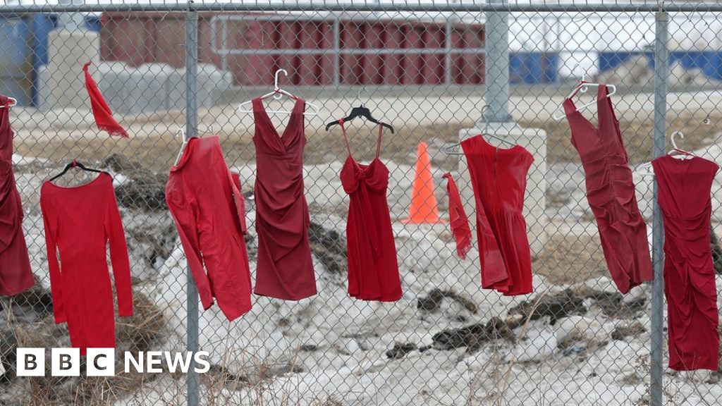Winnipeg can remove blockade over indigenous murders, court rules