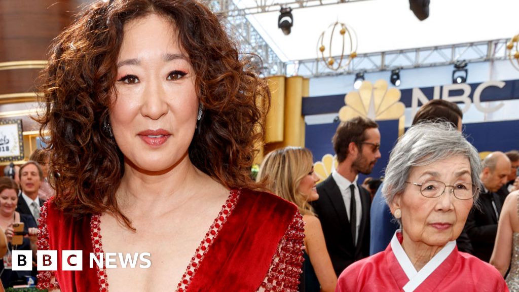 sandra oh hanbok