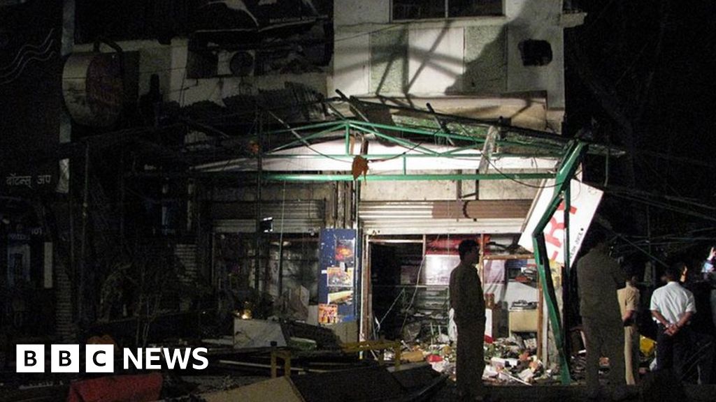 Pune German bakery blast India court commutes death sentence BBC News