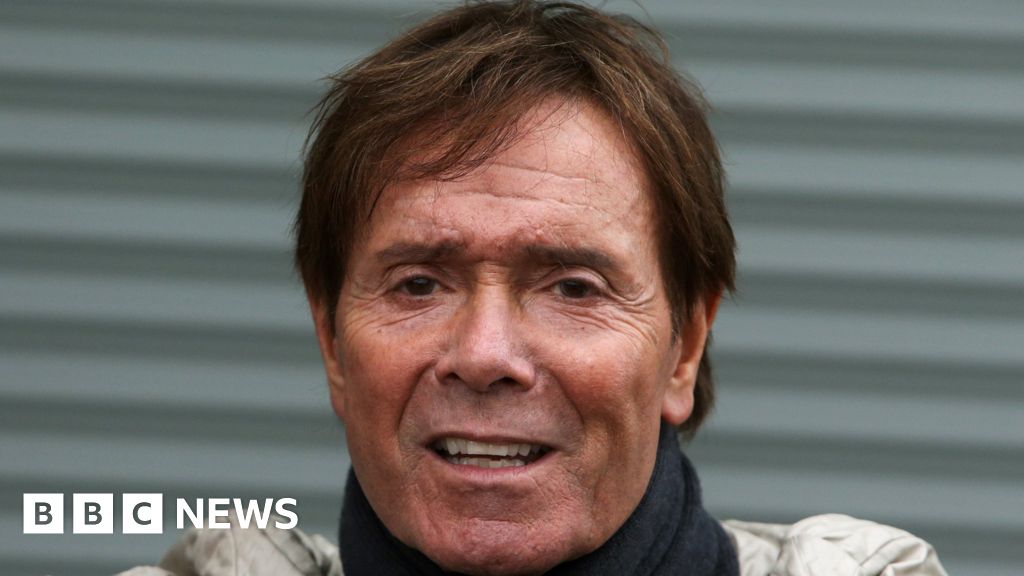 Sir Cliff Richard sex abuse inquiry: No charges for singer - BBC News