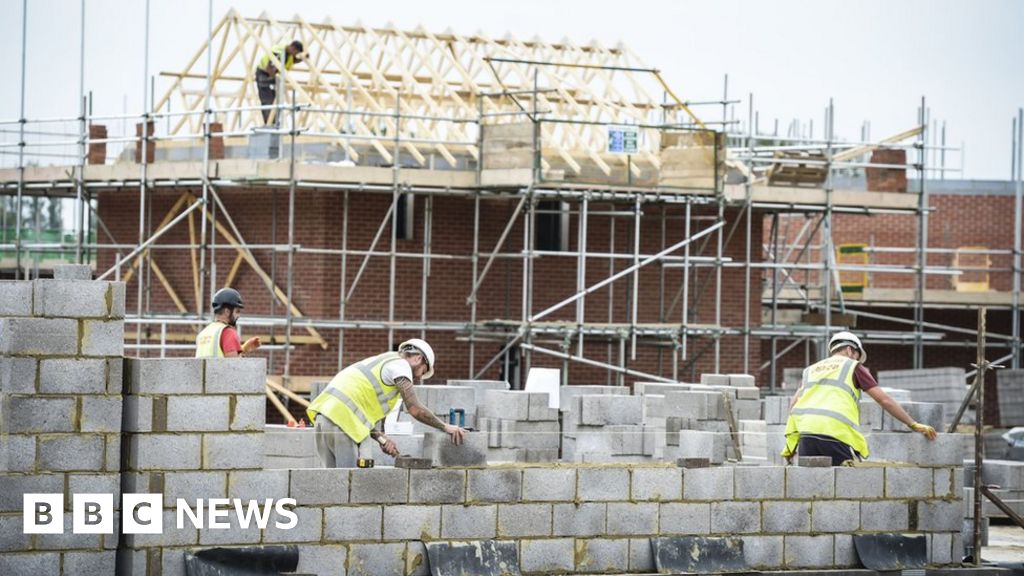 'Land Hoarding' Claim Wrong, Says Boss Of Housebuilder Redrow - BBC News