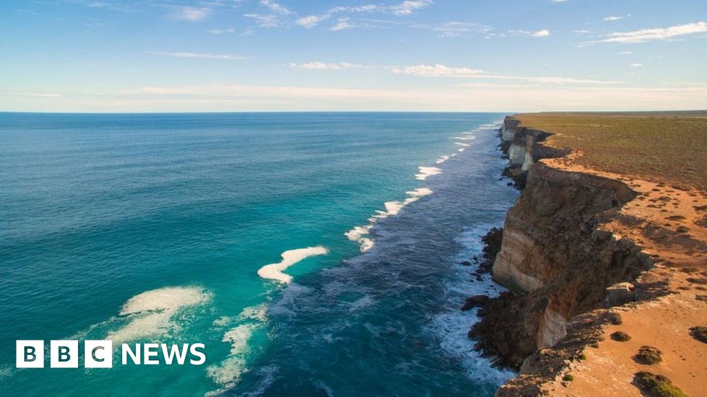 Great Australian Bight: Equinor abandons controversial oil drilling plans - BBC News