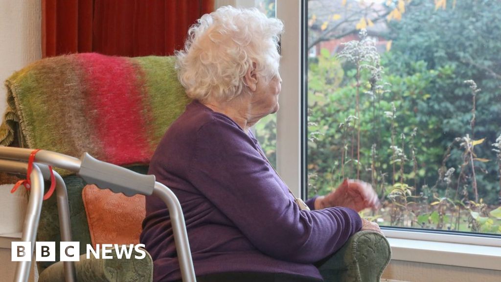 Coronavirus: Testing extended to all care home staff and residents thumbnail