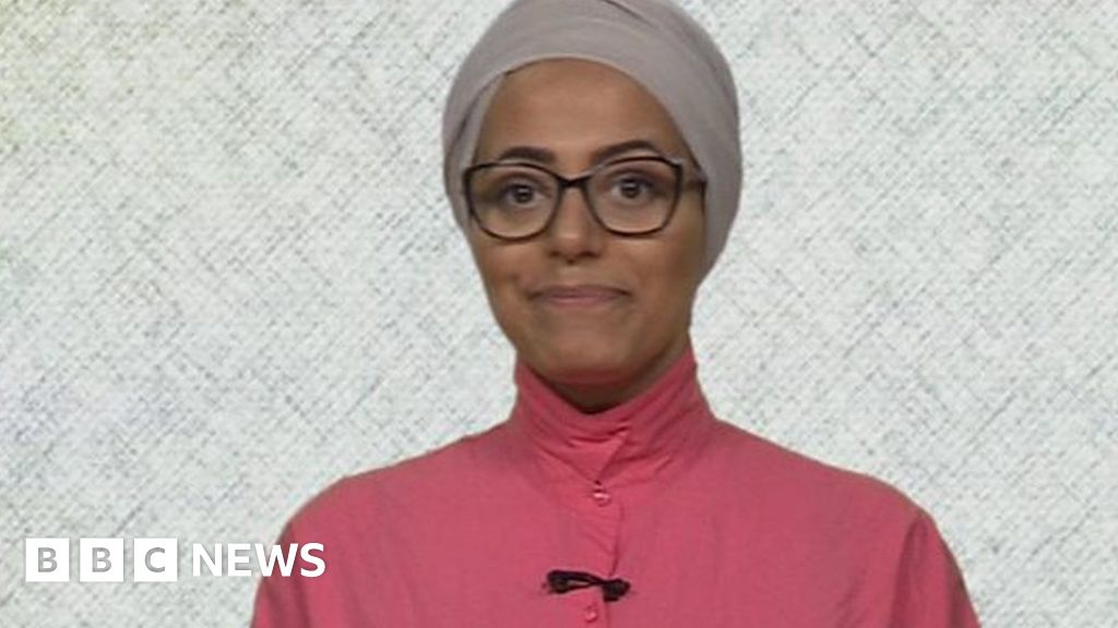 100 Women 2016 Why wear a hijab? BBC News