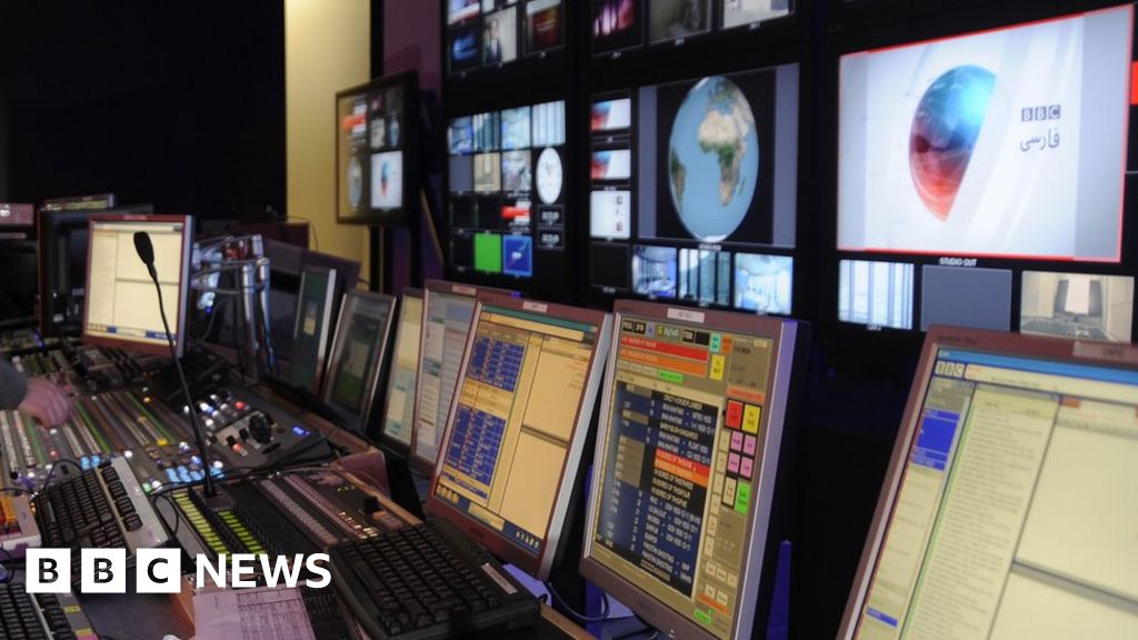 fibra Medio yermo BBC World Service proposes 382 post closures as part of savings - BBC News