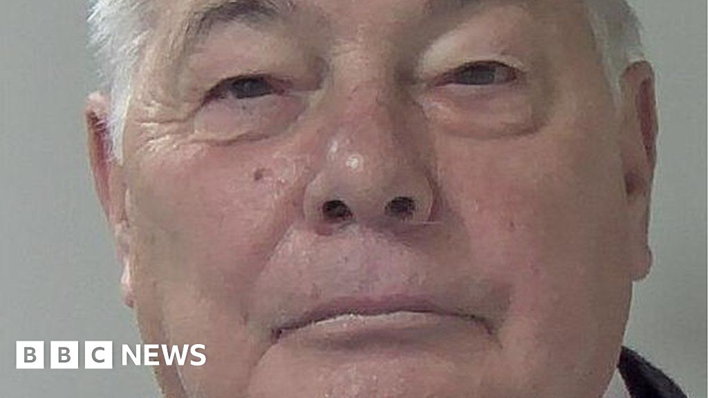 Exboys' school teacher Russell Tillson jailed for pupil sex abuse