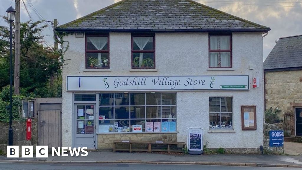 Communityrun post offices ask parish councils for cash boost BBC News