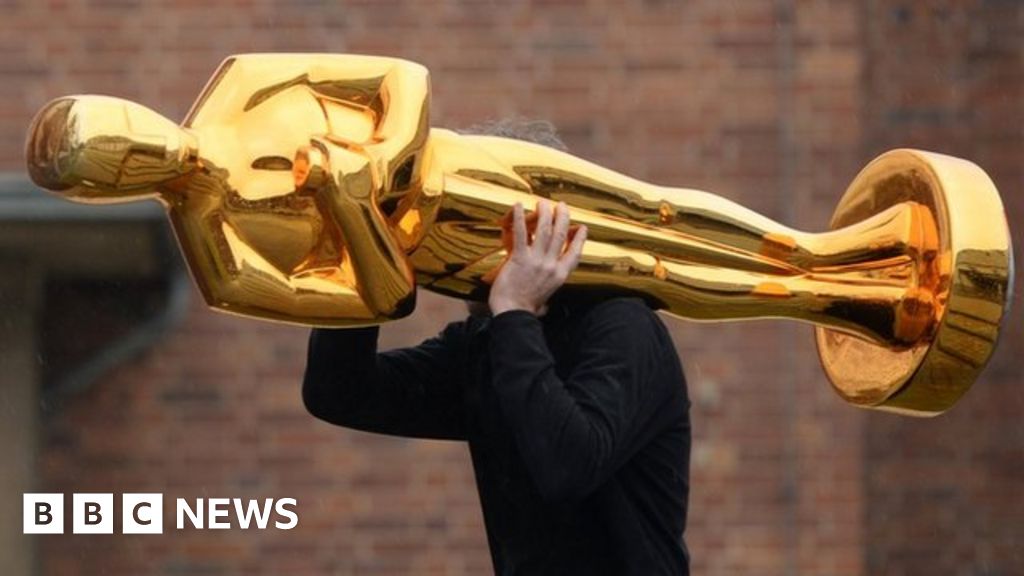 how-much-does-it-cost-to-win-an-oscar-bbc-news