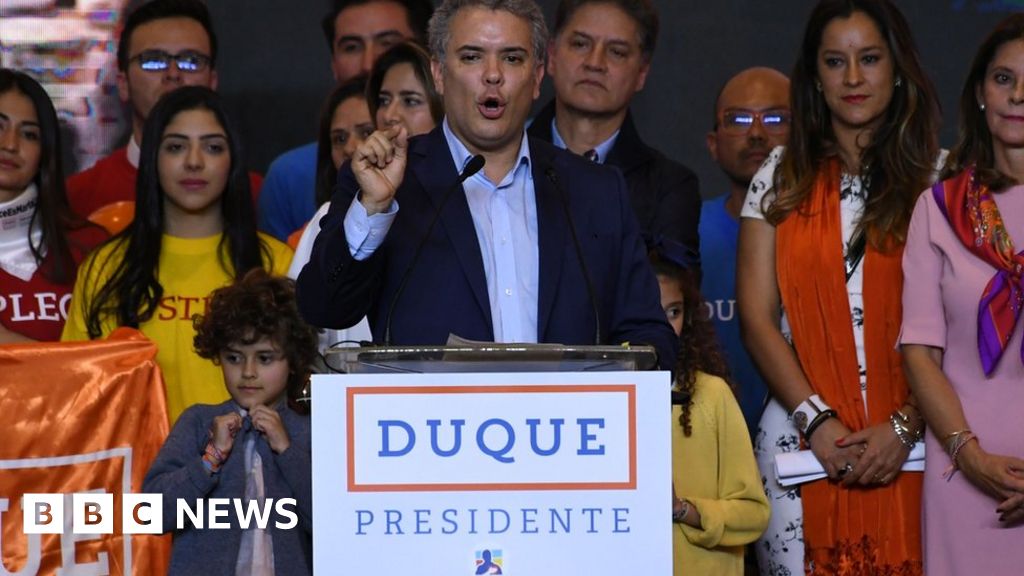 Colombia poised for presidential run-off