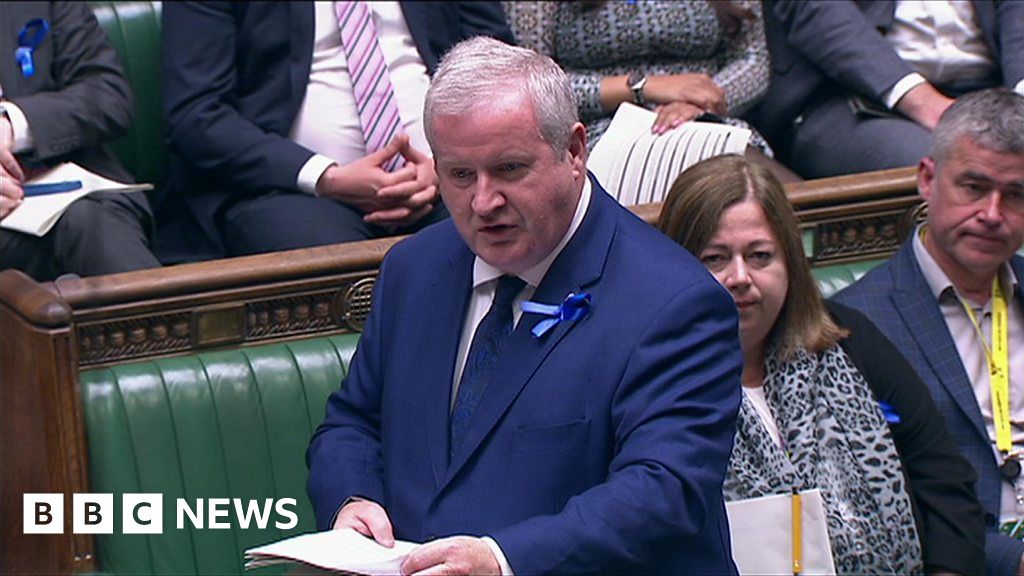 Ian Blackford: Outlook for UK economy is devastating