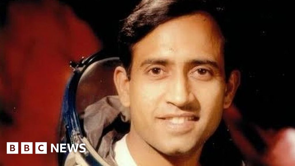 Rakesh Sharma The Making Of A Reluctant Indian Space Hero BBC News