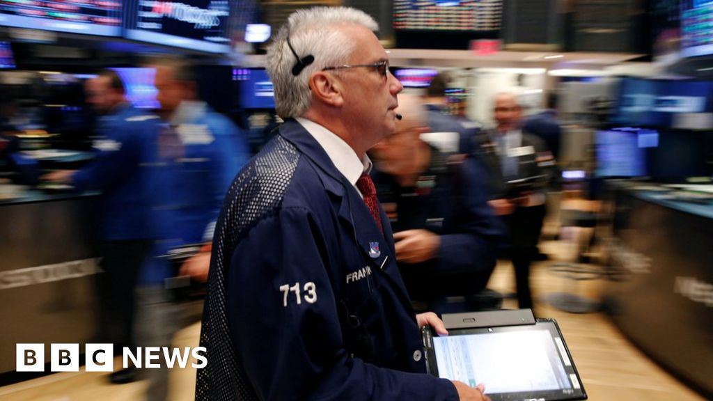 Dow Closes At Record High For Sixth Day - BBC News