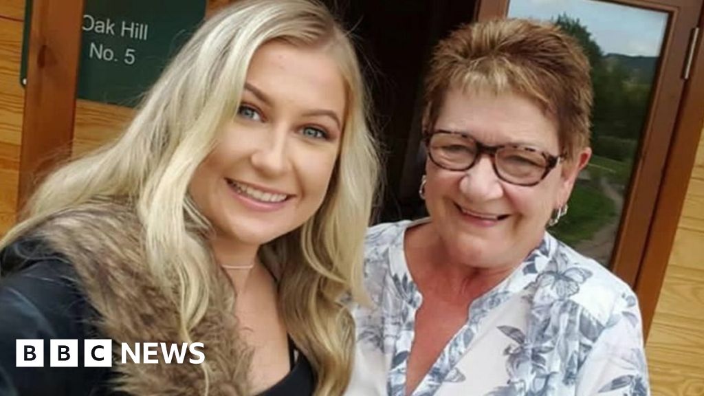Covid-19 deaths pass 3,000 in Wales