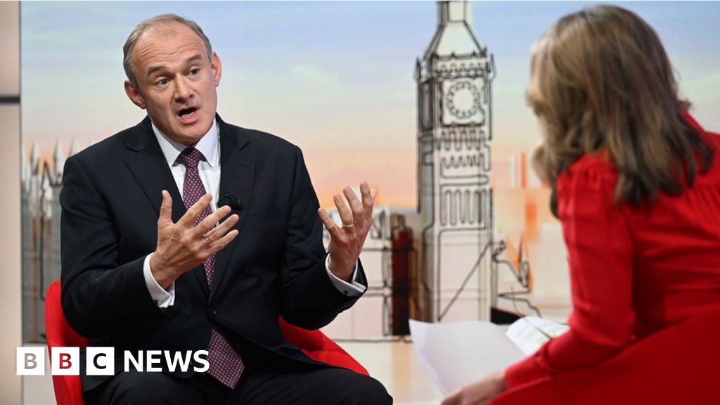 Lib Dem leader Ed Davey denies housebuilding u-turn