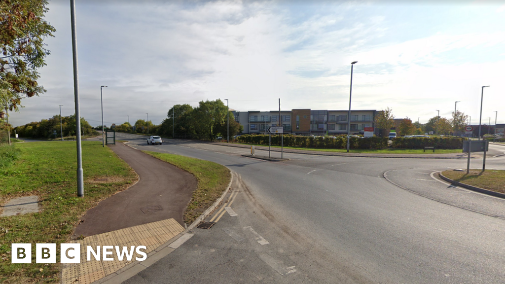 Bridgwater crash Driver arrested after cyclist killed BBC News