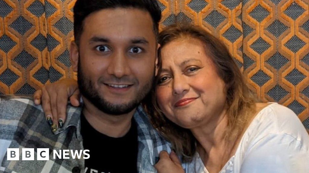 ‘I’m dying’ – Son shares desperate 999 calls