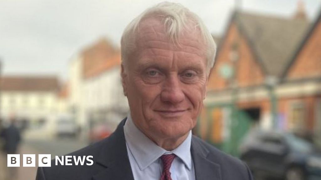 Energy minister Graham Stuart quits government